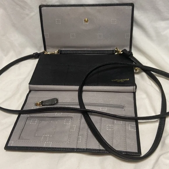 LizClaiborne leather Clutch Purse Shoulder Strap Black Leather multi pockets - Picture 7 of 8